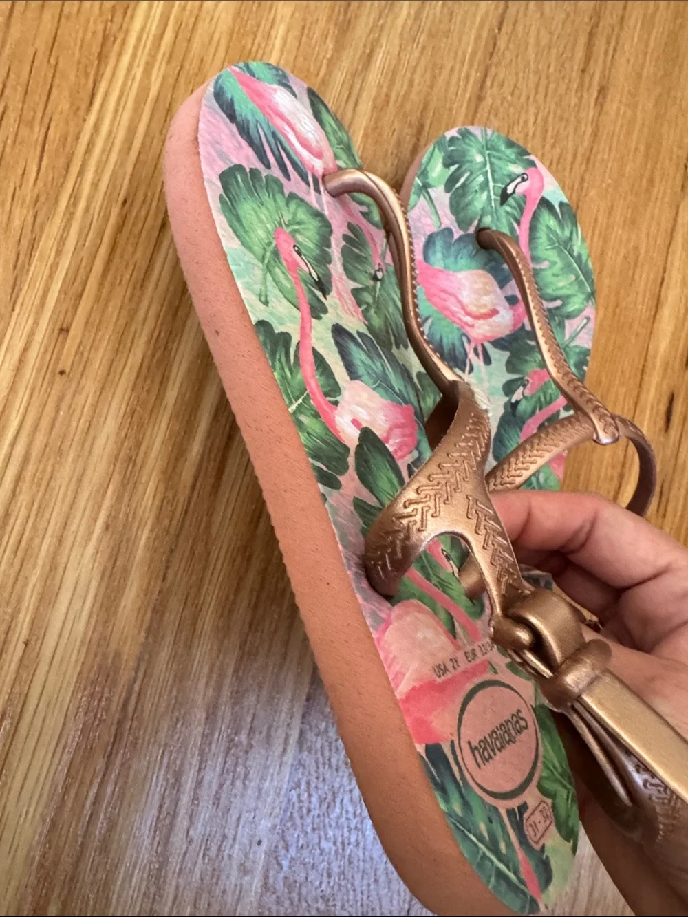 Havaianas fun pink